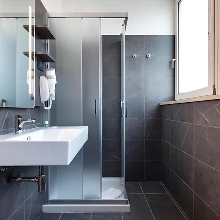 B&B Hotel Bolzano 3*