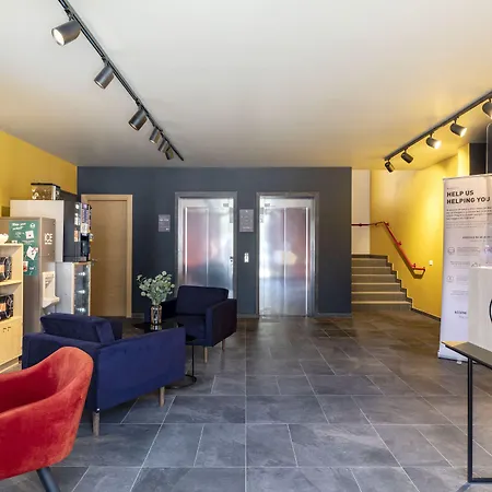 B&B Hotel Bolzano Отель 3*