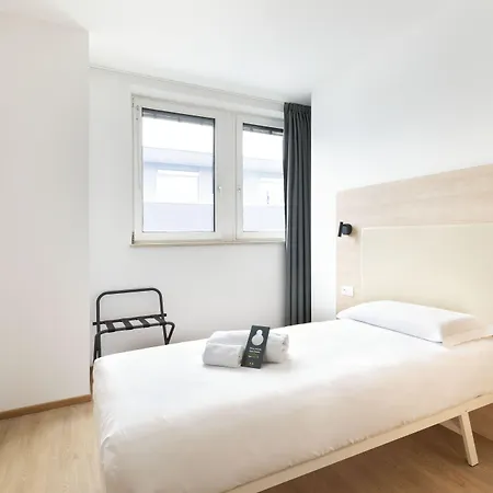 Hotel B&B Hotel Bolzano 3*