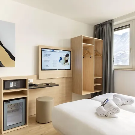 B&B Hotel Bolzano 酒店 3*