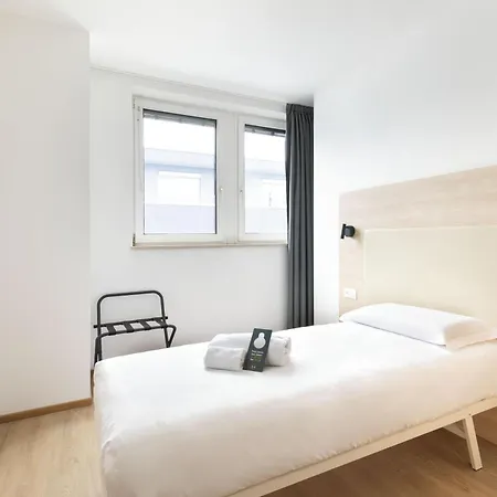 Отель B&B Hotel Bolzano Больцано