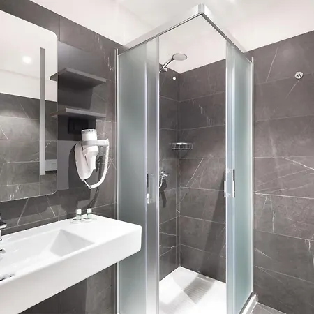 B&B Hotel Bolzano 酒店